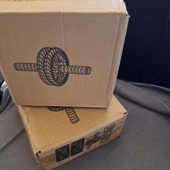 2 Ab Rollers with Knee padding included - Picture 8 of 9